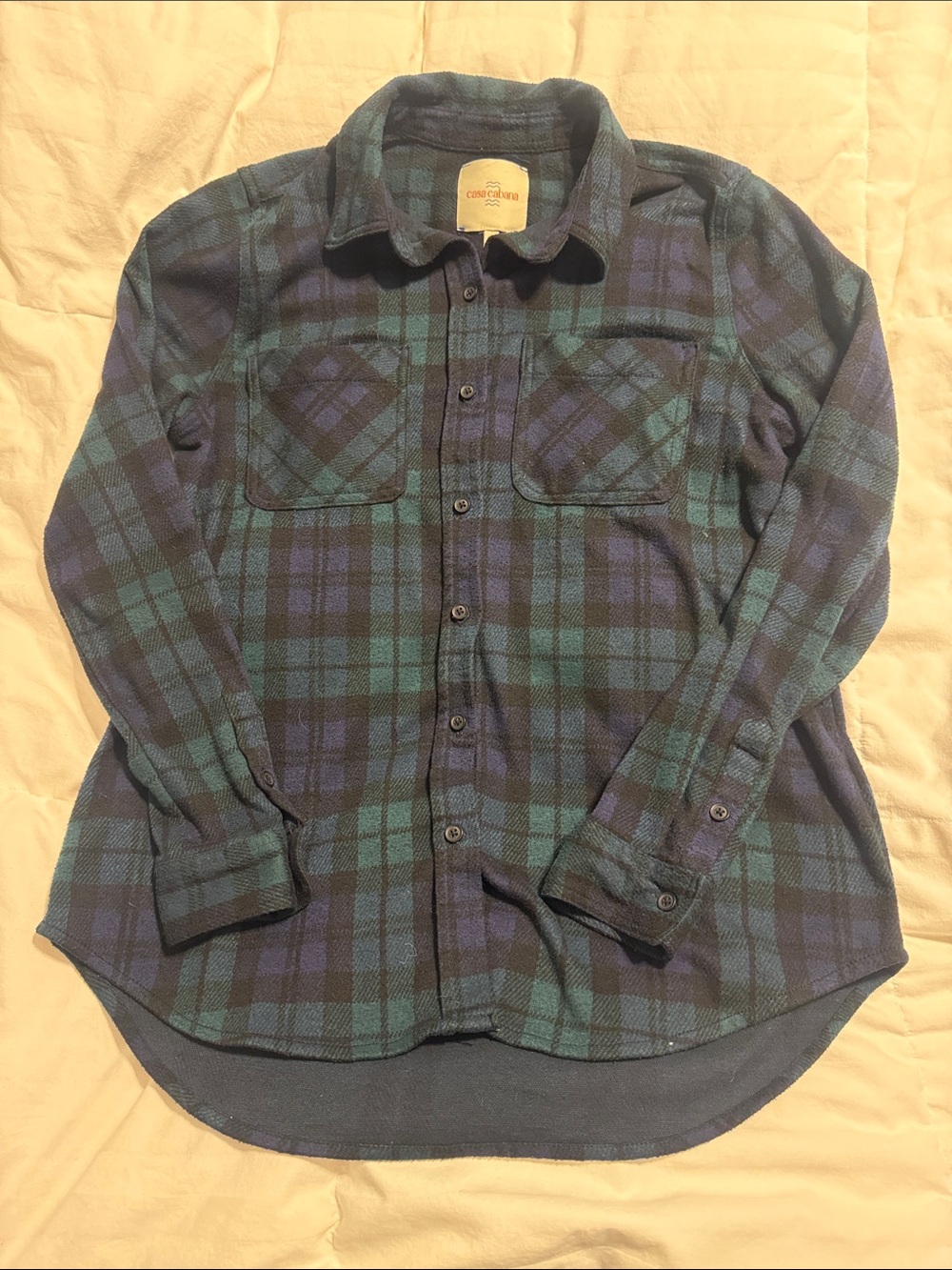Women's - Plaid Flannel Button-Down Shirt in Navy & Green - Medium